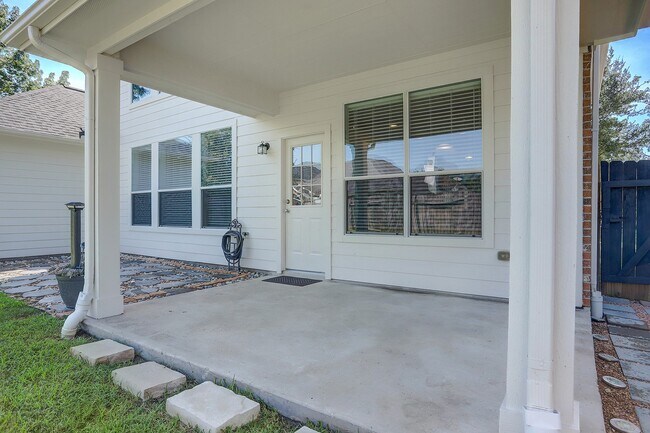 Building Photo - 12331 Crescent Mountain Ln