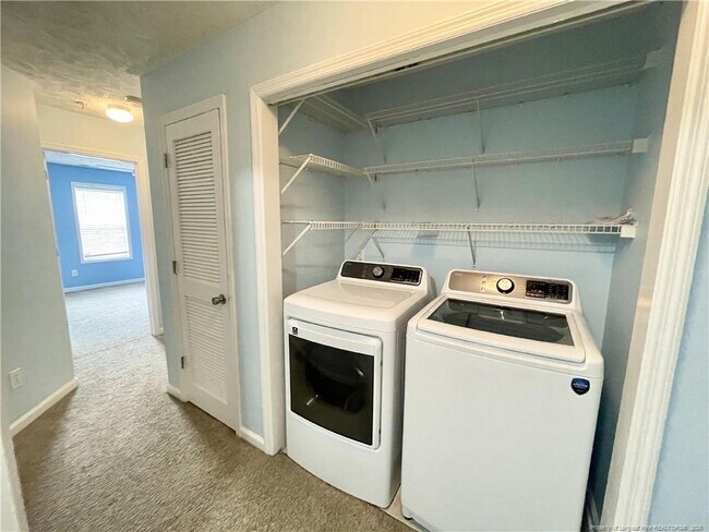 Building Photo - 350 Bubble Creek Ct