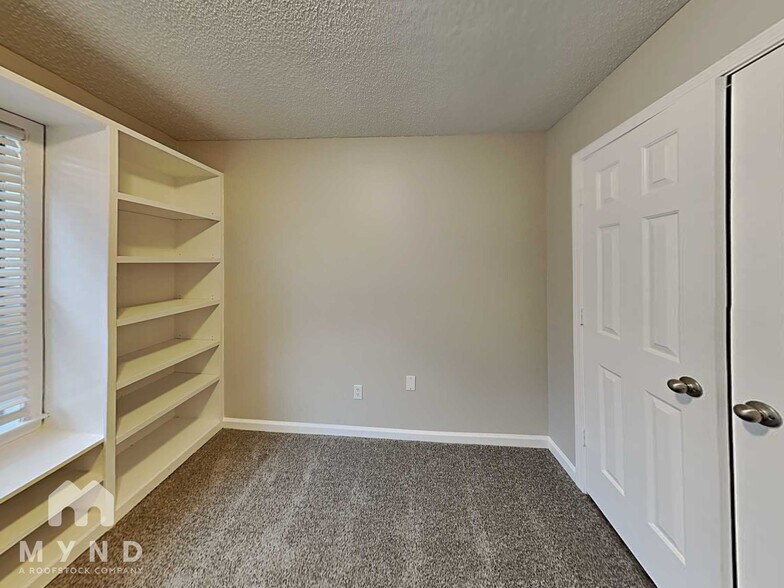 Building Photo - 1078 Nolan Ln