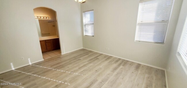 Building Photo - 5236 N Celestine Ct