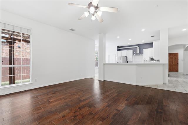 Building Photo - 7105 Langmuir Dr