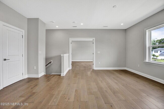 Building Photo - 11476 Madelynn Dr