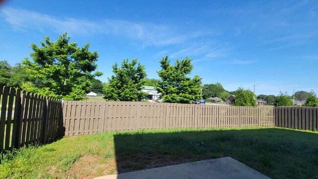 Building Photo - Coming Soon!!!  "Spacious 4-Bedroom Retrea...