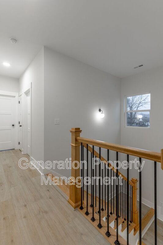 Building Photo - 1124 Garfield St