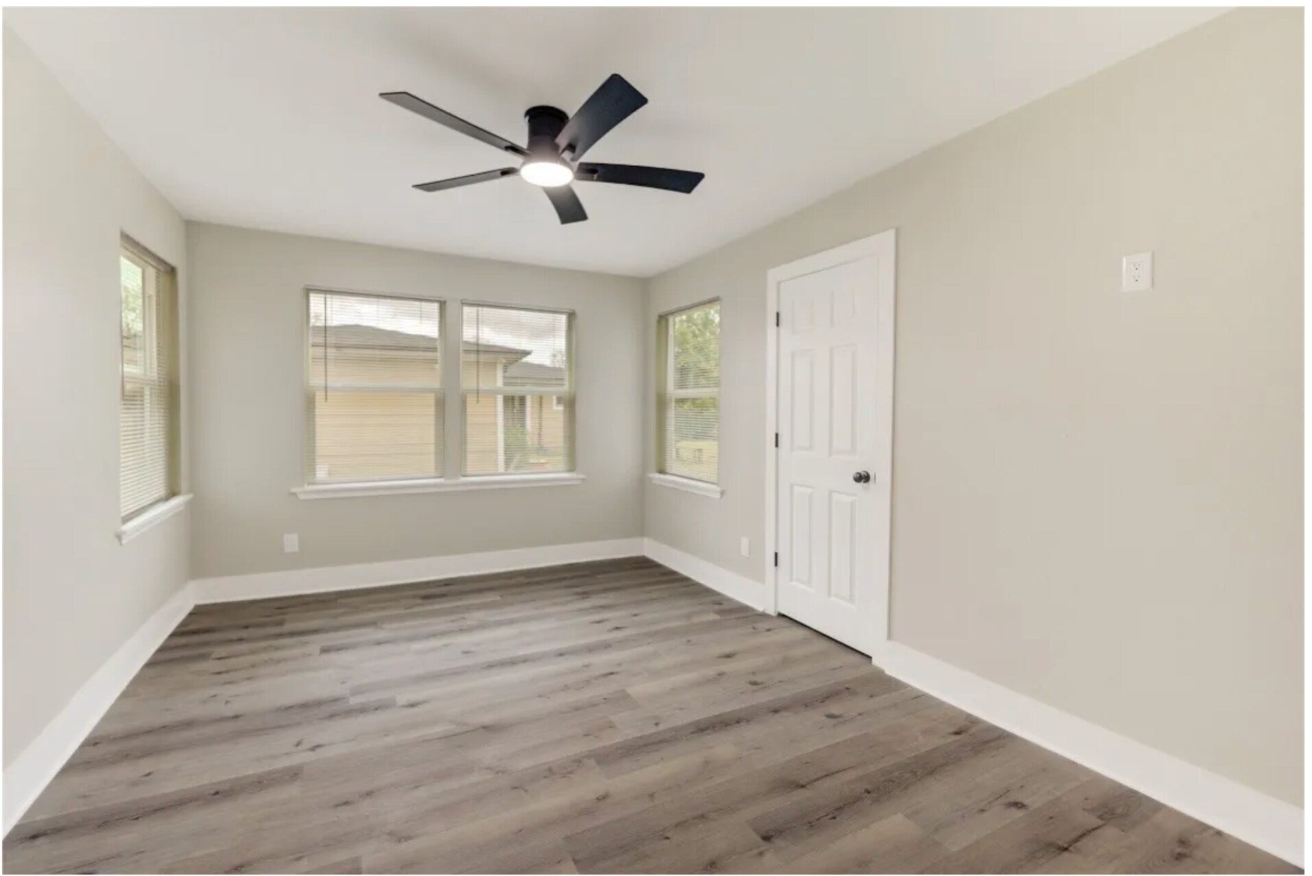 Building Photo - 6603 Narcissus St