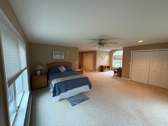 Building Photo - 138 Dwight Dr
