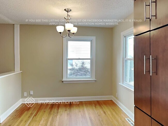 Building Photo - 9219 S 51st Ave