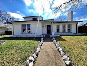 Building Photo - 1818 Cripple Creek Dr