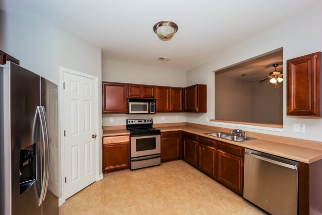 Building Photo - 2396 Camden Oak Way