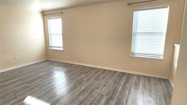 Building Photo - 5432 Juniper Jct Ln