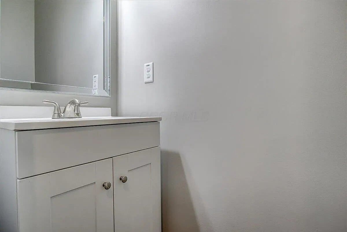 Building Photo - 1962 Manley Way