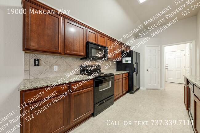 Building Photo - 19000 Mangan Way