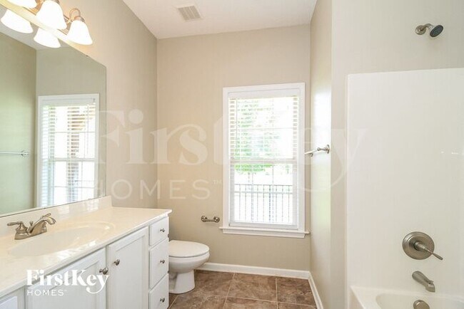 Building Photo - 127 Scottsdale Ln
