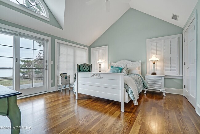 Building Photo - 1552 Runyon Ln