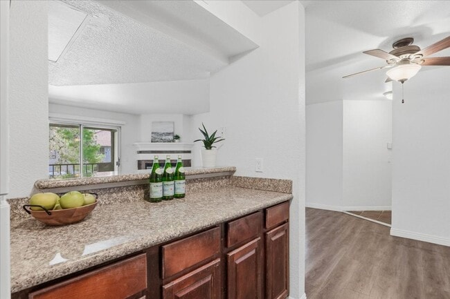 Building Photo - 2606 S Durango Dr