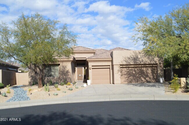 Primary Photo - 7180 E Thirsty Cactus Ln