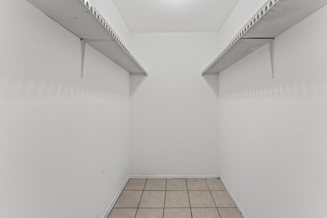 Building Photo - 4627 Wild Indigo St