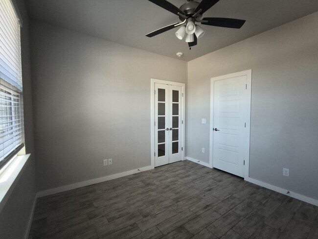 Building Photo - 6259 NW 178th Cir