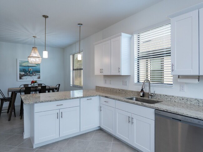 Building Photo - 3 Bedrooms | 2 Bathrooms | 2-Car Garage | Biscayne Landing – Gated Community