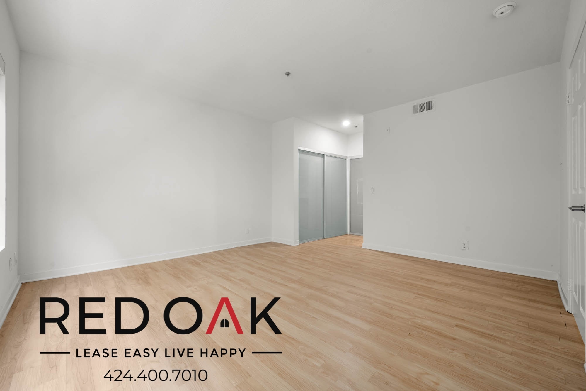 Building Photo - 939 Palm Ave