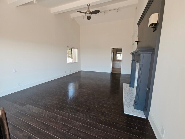 Building Photo - 3622 Roberts View Pl