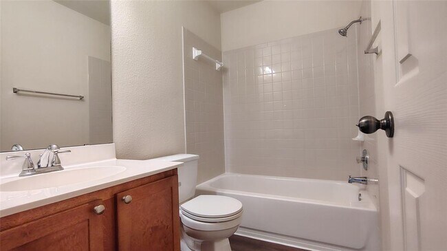 Building Photo - 2611 Turtle River Dr