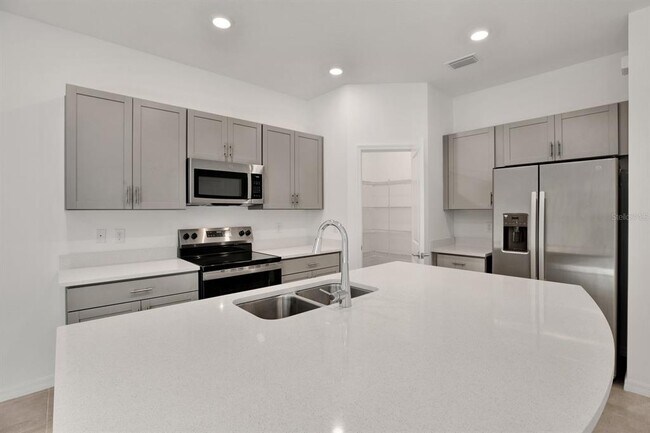 Building Photo - 2191 Hallier Cv