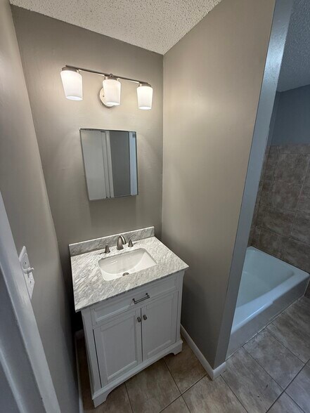 Building Photo - 7801 3rd Ave S