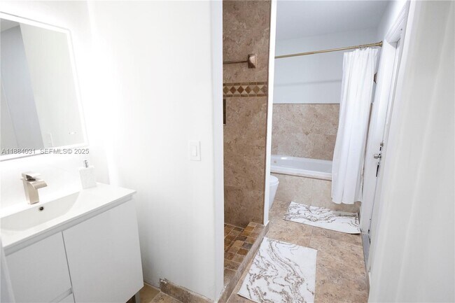 Building Photo - 1435 Grant St