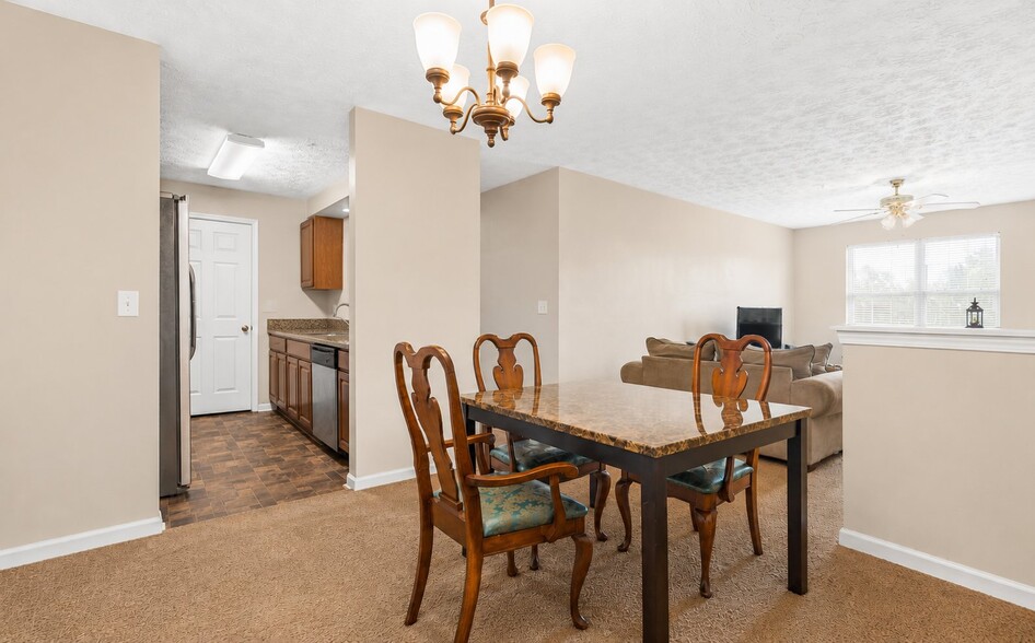 Building Photo - 12303 Waldrop Pl