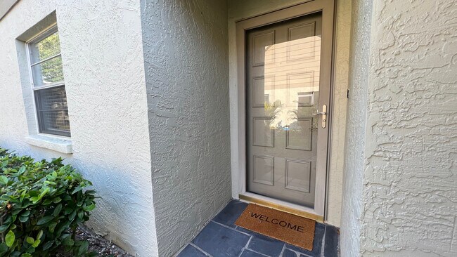 Building Photo - 2870 Rampart Cir