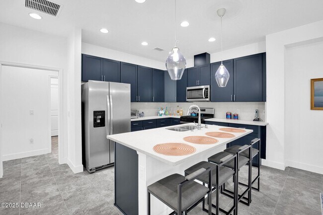 Building Photo - 913 Bama Breeze Dr