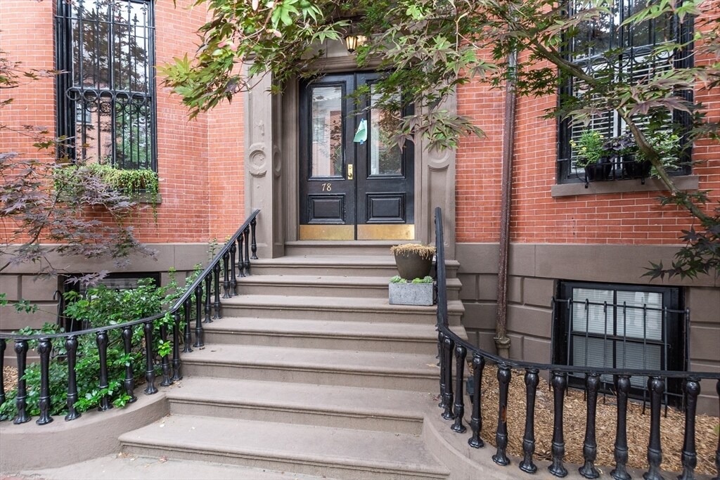 Building Photo - 78 W Concord St