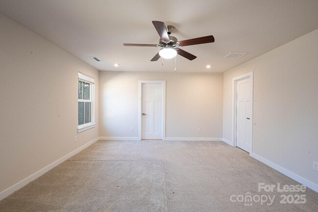 Building Photo - 10036 Paper Birch Dr