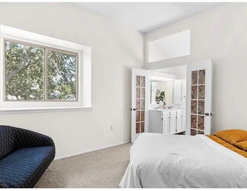 Building Photo - 9739 Wagon Train