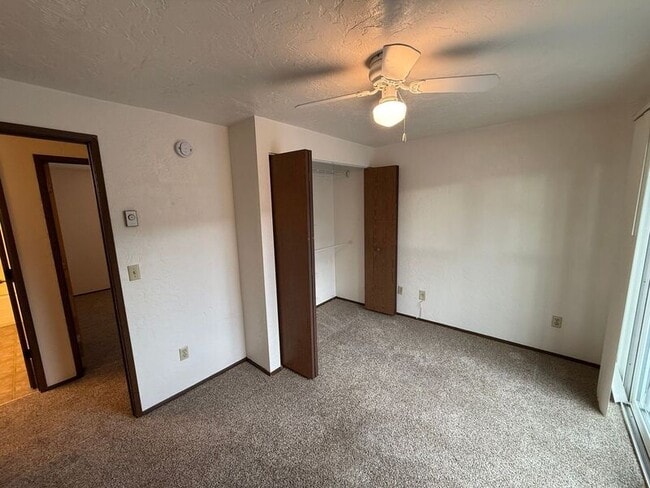 Building Photo - 2501 SW Pickford St