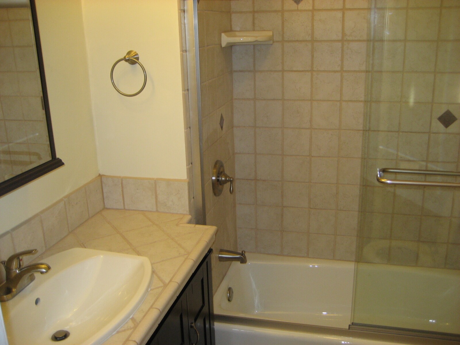 Front bathroom - 512 S Flower St