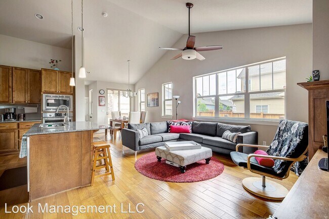 Building Photo - 5 br, 4.5 bath House - 5441 Uinta St