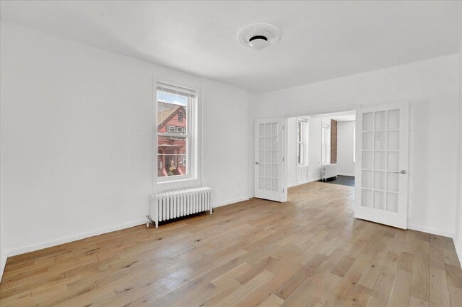 Building Photo - 1314 Paterson Plank Rd