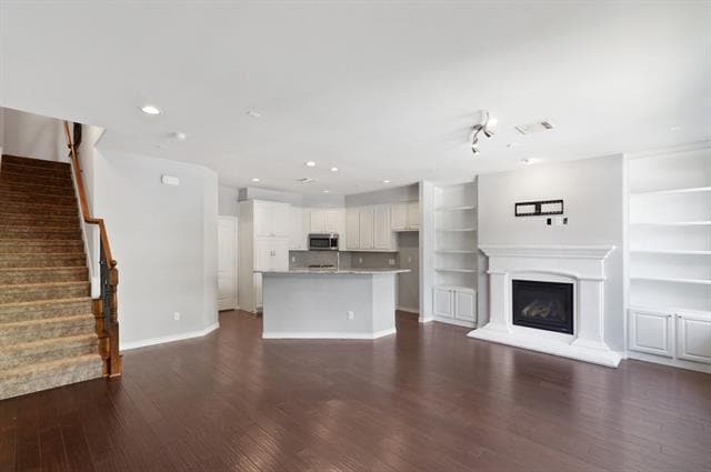 Building Photo - 5750 Baltic Blvd