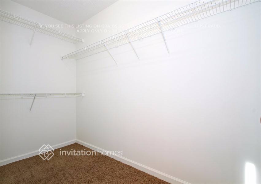 Building Photo - 1204 Moore's Creek Dr