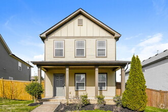 Building Photo - 1939 Wild Oaks Ct