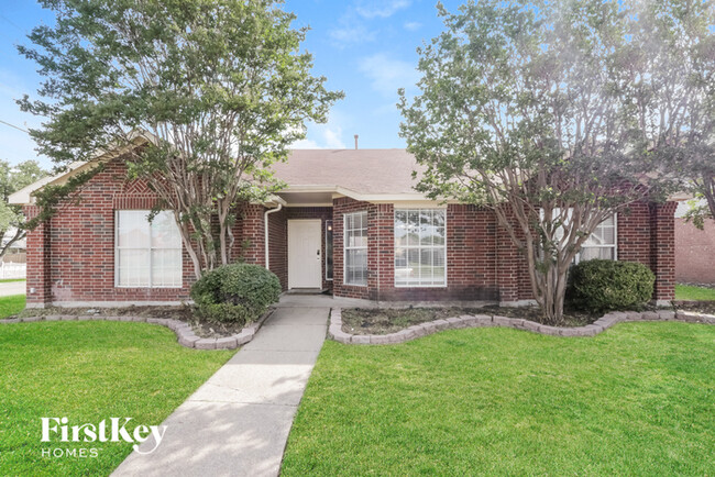 Primary Photo - 2500 Crystal Falls Dr