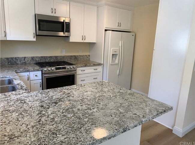 Building Photo - 2336 Minuteman Way