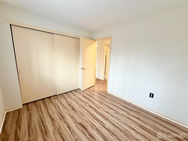 Building Photo - 9208 Tamarron Dr