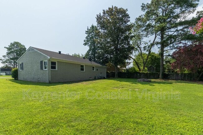 Building Photo - 1100 Wilson Rd