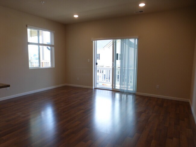 Building Photo - 15598 NW Brugger Rd