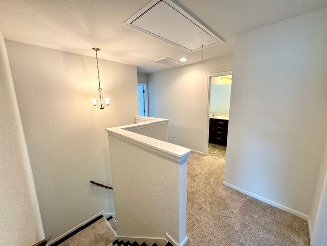 Building Photo - Spacious Suffolk Home in Desirable Bennett...
