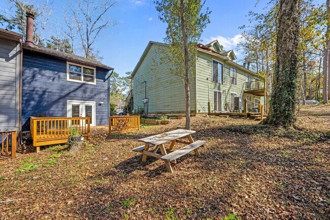 Building Photo - 1844 Nicklaus Dr