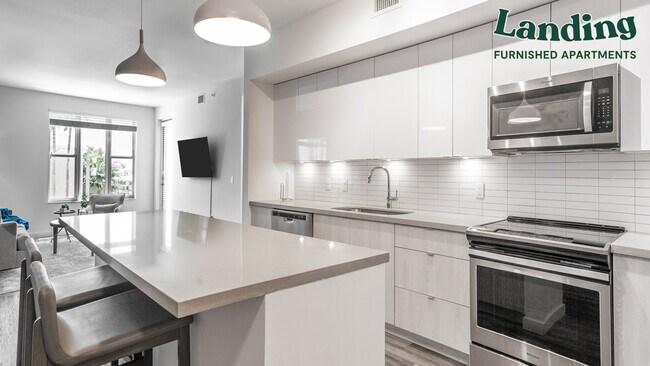 Building Photo - 1919 SE 10th Ave